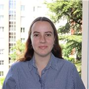 Professeure native de portugais offre des cours particuliers pour enfants et adultes en ligne